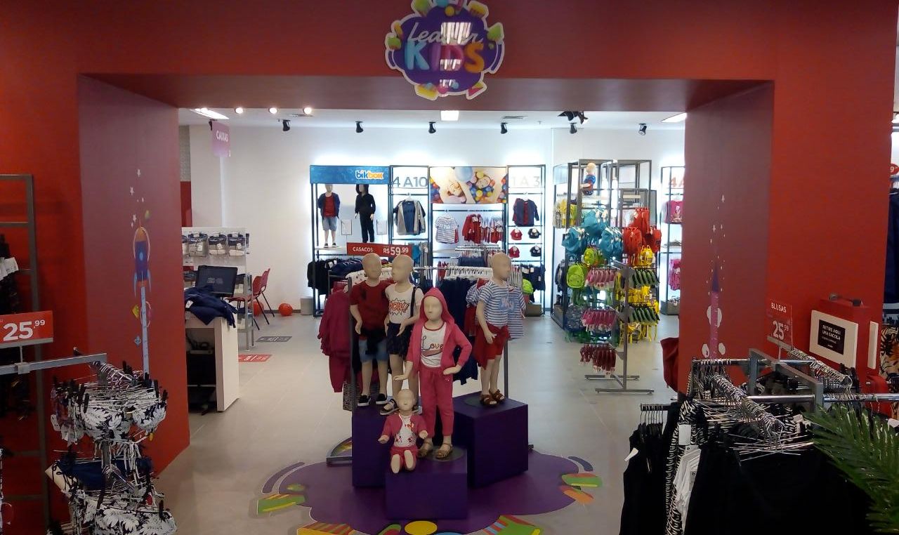Lojas Leader visual merchandising varejo moda (4)