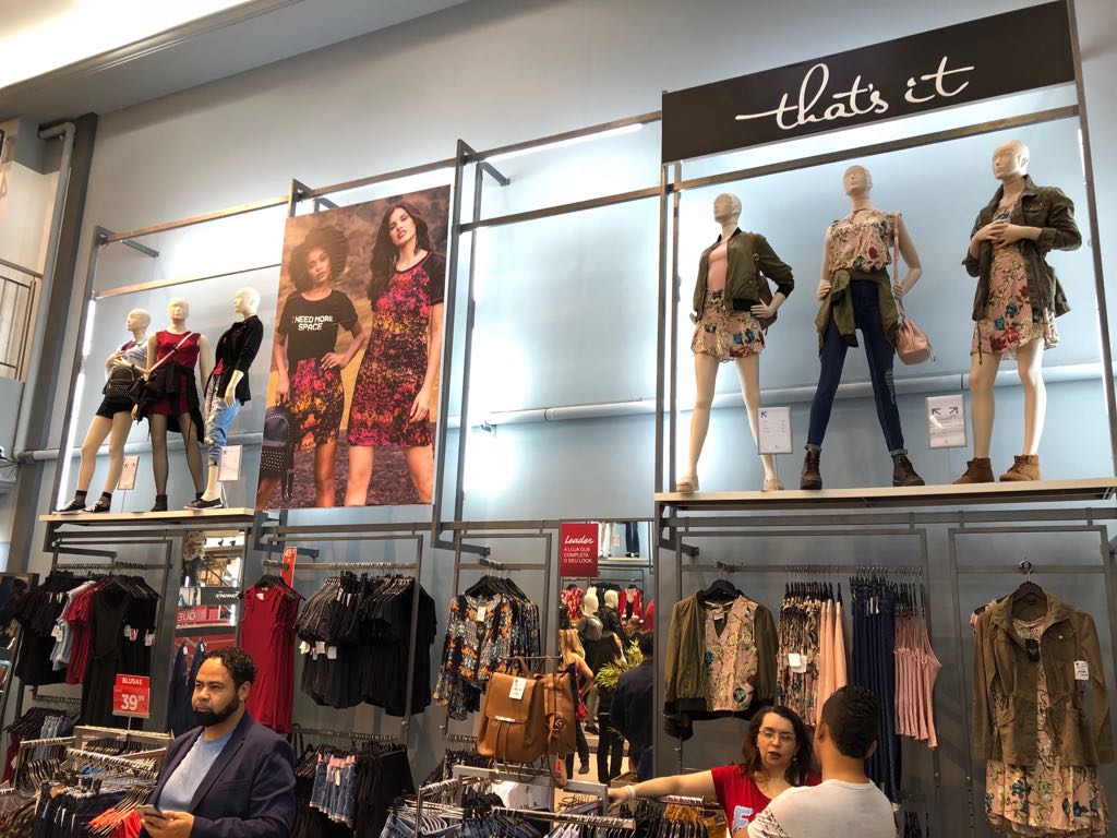 Lojas Leader visual merchandising varejo moda (6)